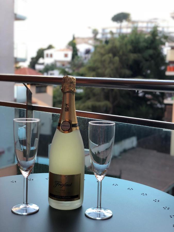 Apartament Lloret De Mar With Terrace Εξωτερικό φωτογραφία